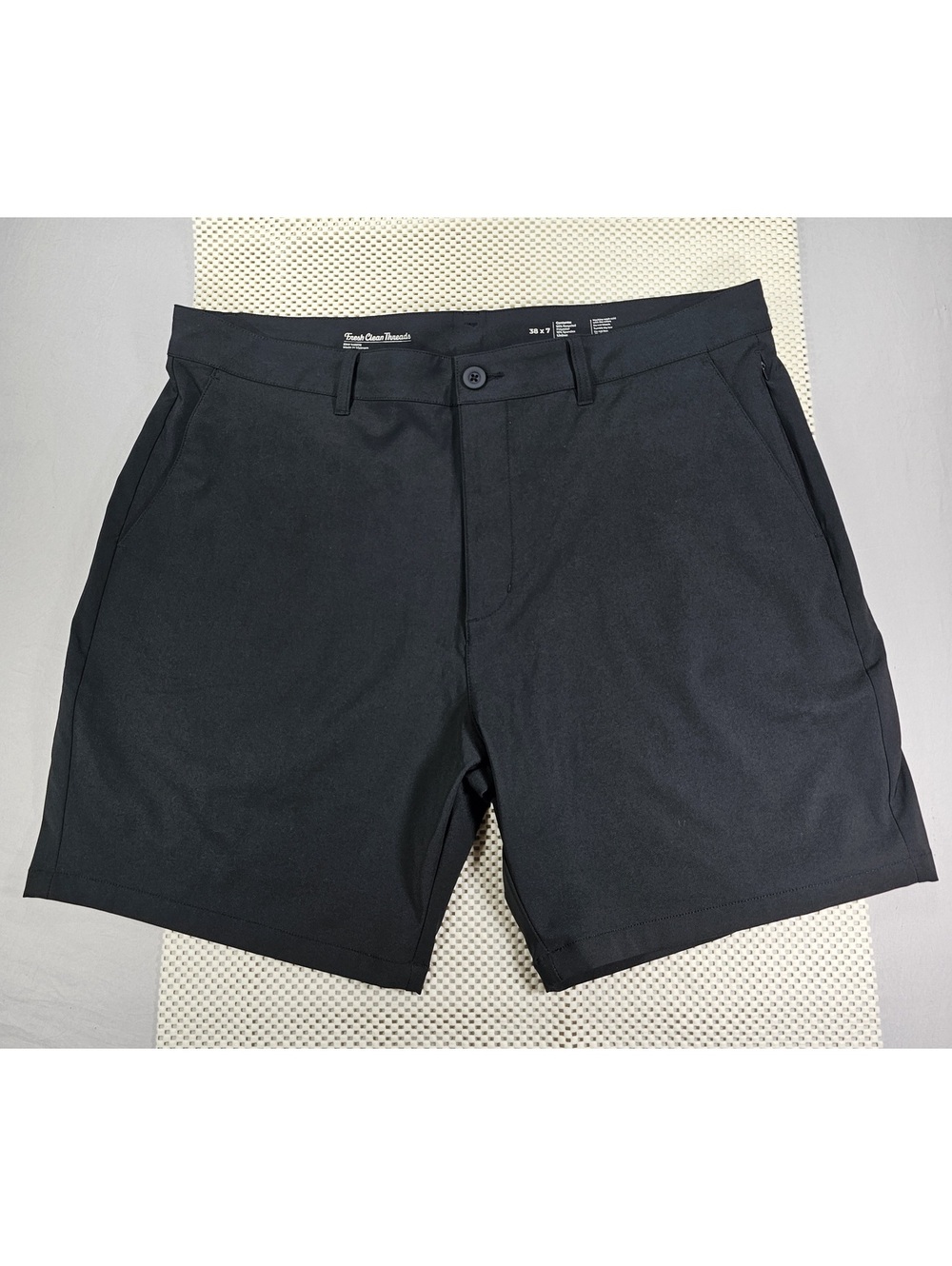 Fresh Clean Threads Men's Black Shorts Size 38